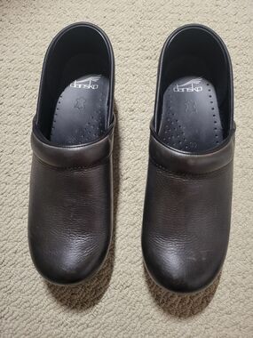 Dansko Dark Gray Leather Women's Slip-On Clogs